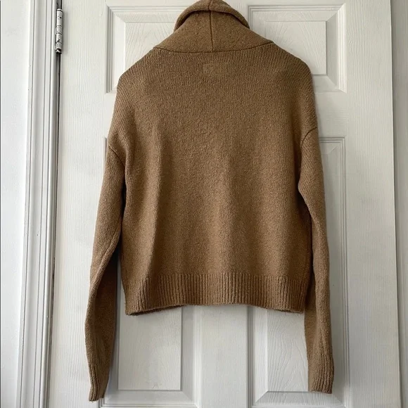 PILCRO Collared Cable-Knit Cardigan Sweater - Picture 11 of 16